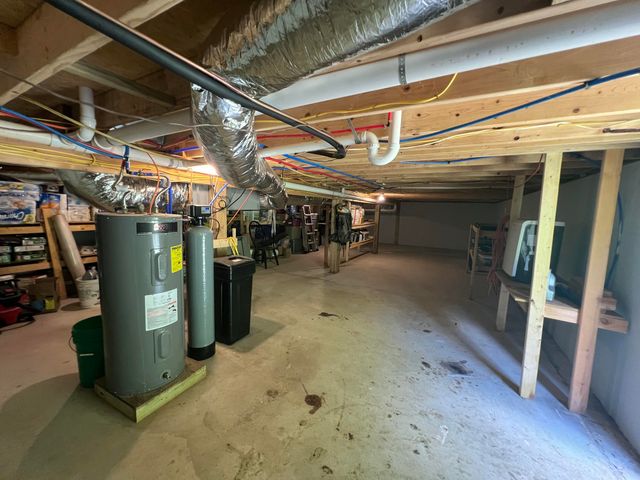 941 Peace In The Valley Road, Blue Eye, MO 65611