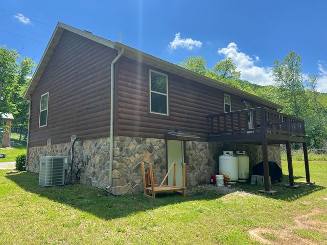 941 Peace In The Valley Road, Blue Eye, MO 65611