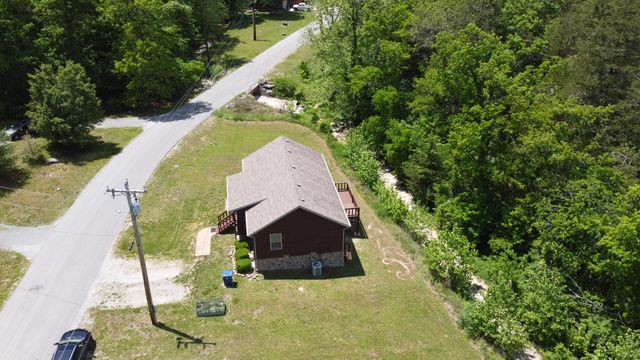 941 Peace In The Valley Road, Blue Eye, MO 65611