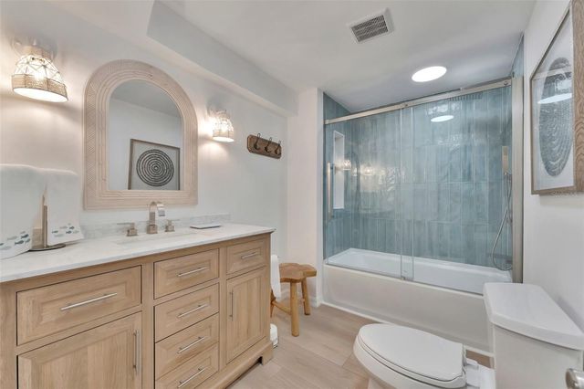 700 14TH STREET NW, Largo, FL 33770