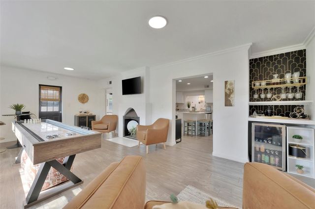 700 14TH STREET NW, Largo, FL 33770