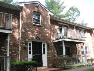 22 Kingswood Drive 6F, Abington, MA 02351