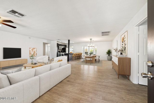 4613 S RITA Lane, Tempe, AZ 85282