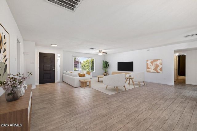 4613 S RITA Lane, Tempe, AZ 85282