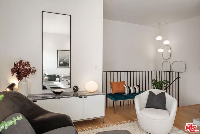 958 18th Street 5, Santa Monica, CA 90403