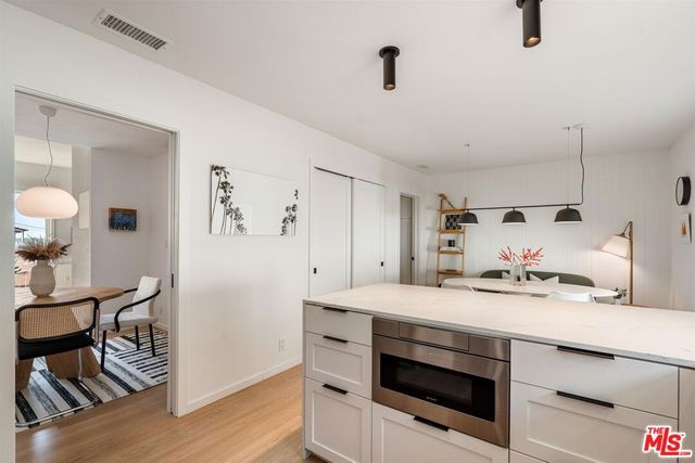 958 18th Street 5, Santa Monica, CA 90403