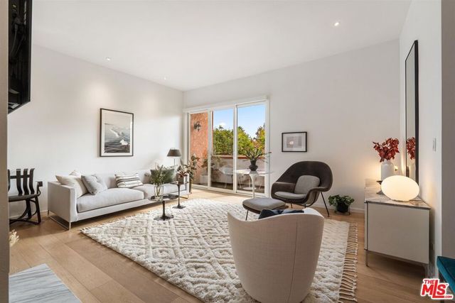 958 18th Street 5, Santa Monica, CA 90403