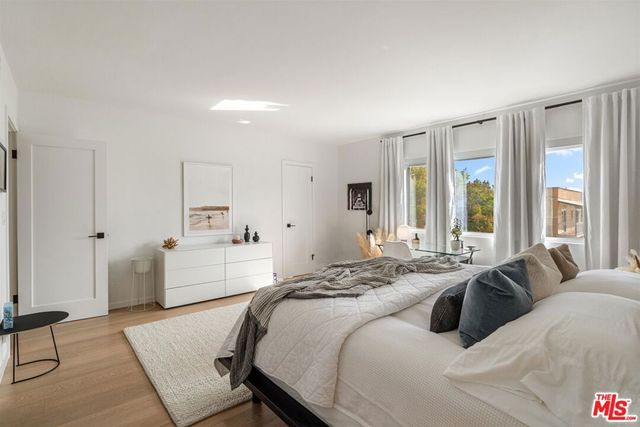 958 18th Street 5, Santa Monica, CA 90403