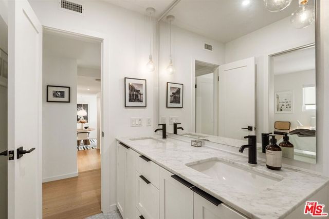 958 18th Street 5, Santa Monica, CA 90403