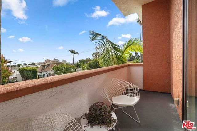 958 18th Street 5, Santa Monica, CA 90403