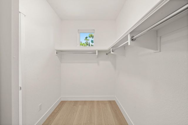 1712 20th St, Sacramento, CA 95811