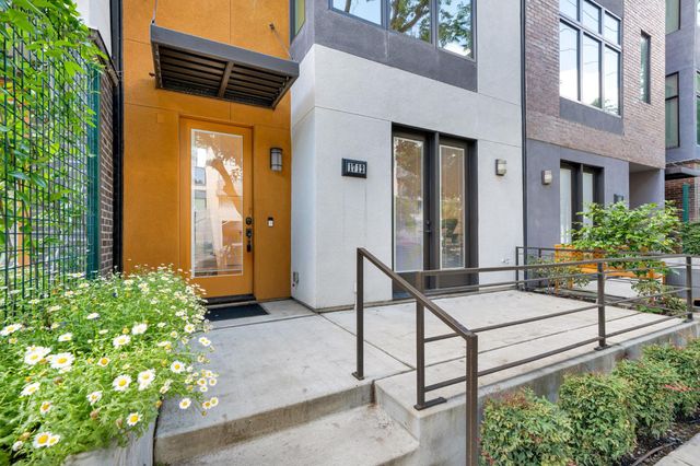 1712 20th St, Sacramento, CA 95811