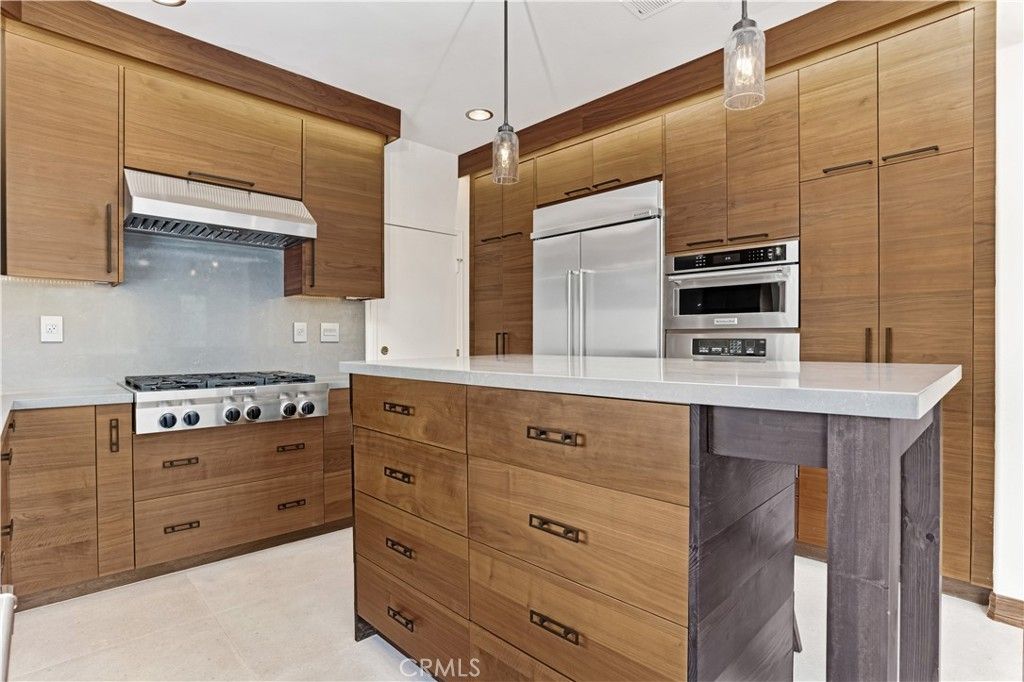 2588 Thorman, Tustin, CA 92782 — photo 3