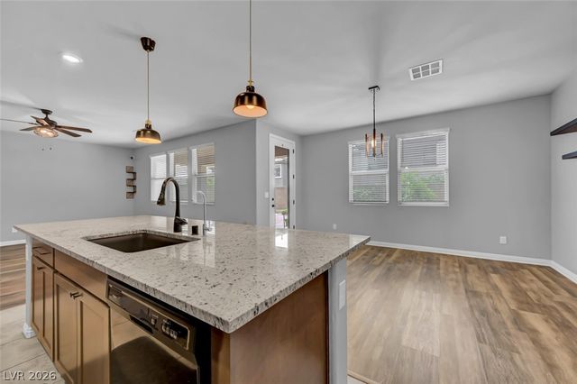 845 Riverlawn Place, Las Vegas, NV 89138