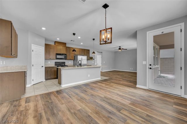 845 Riverlawn Place, Las Vegas, NV 89138