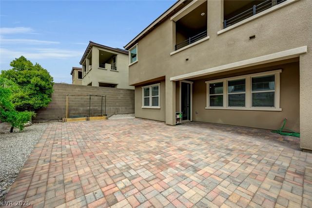 845 Riverlawn Place, Las Vegas, NV 89138
