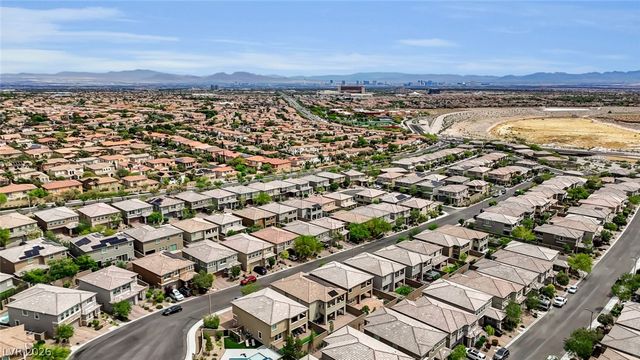 845 Riverlawn Place, Las Vegas, NV 89138