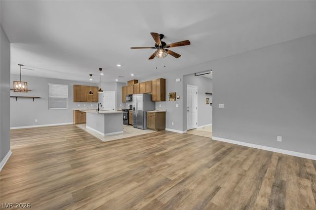 845 Riverlawn Place, Las Vegas, NV 89138