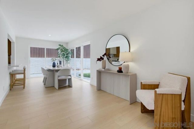 6183 Rockhurst, San Diego, CA 92120