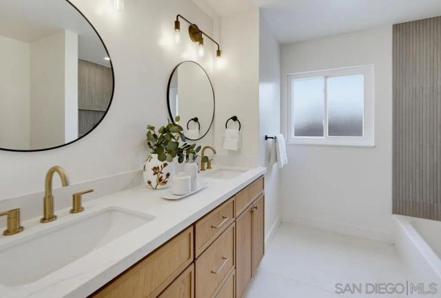 6183 Rockhurst, San Diego, CA 92120
