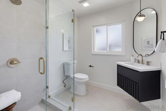6183 Rockhurst, San Diego, CA 92120