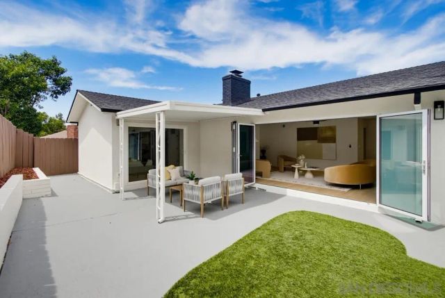 6183 Rockhurst, San Diego, CA 92120
