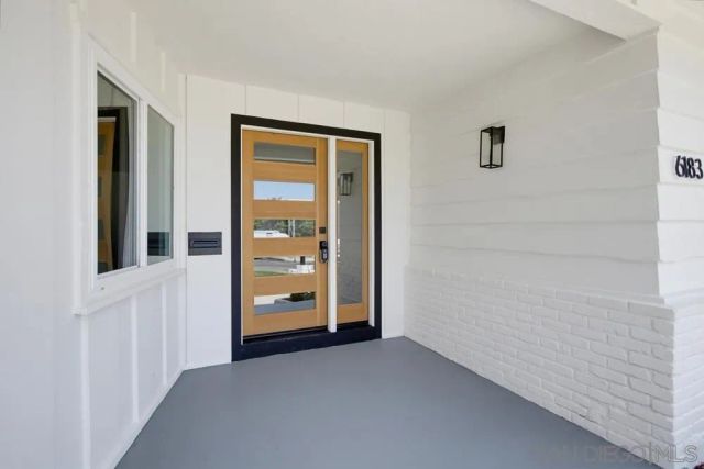 6183 Rockhurst, San Diego, CA 92120