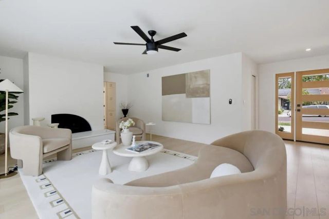 6183 Rockhurst, San Diego, CA 92120