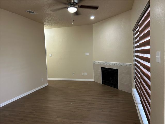 4101 Esters Road 103, Irving, TX 75038