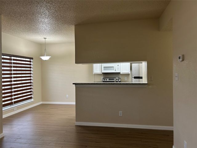 4101 Esters Road 103, Irving, TX 75038