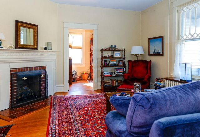 405 W 2nd AVE, Franklin, VA 23851