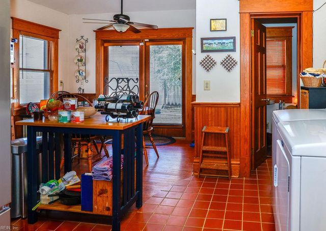 405 W 2nd AVE, Franklin, VA 23851