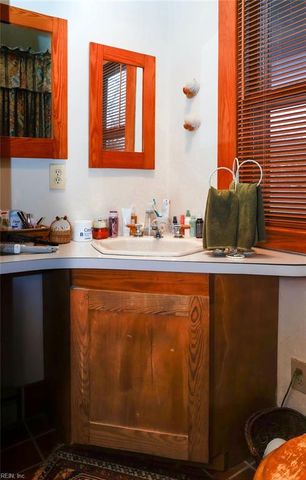 405 W 2nd AVE, Franklin, VA 23851