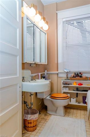 405 W 2nd AVE, Franklin, VA 23851