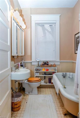 405 W 2nd AVE, Franklin, VA 23851