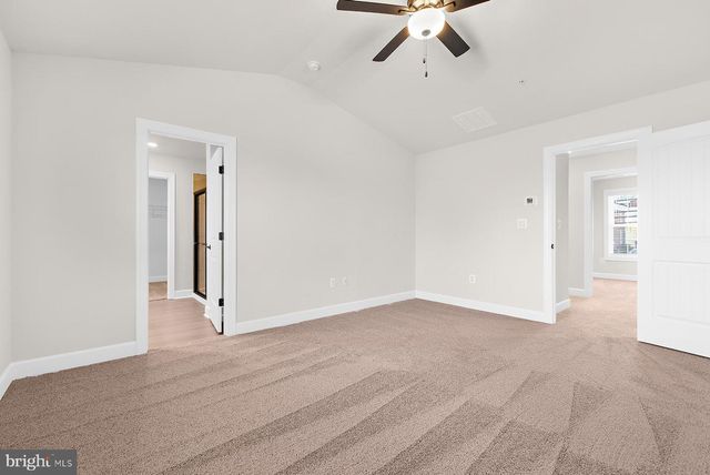 5207 MCCORMICK AVE, Baltimore, MD 21206