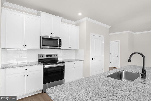 5207 MCCORMICK AVE, Baltimore, MD 21206