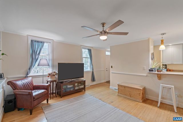 1721 SOLOMON RD, Charlottesville, VA 22901