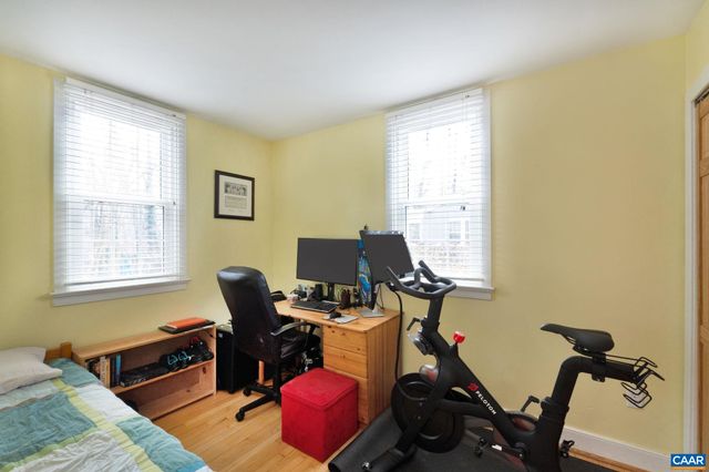 1721 SOLOMON RD, Charlottesville, VA 22901