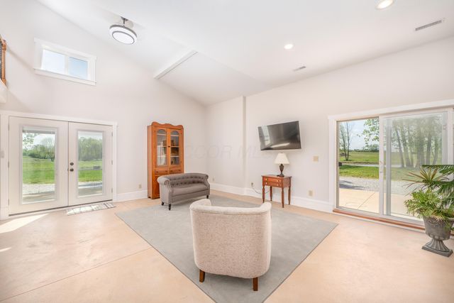 11540 Airport Road, Mount Vernon, OH 43050