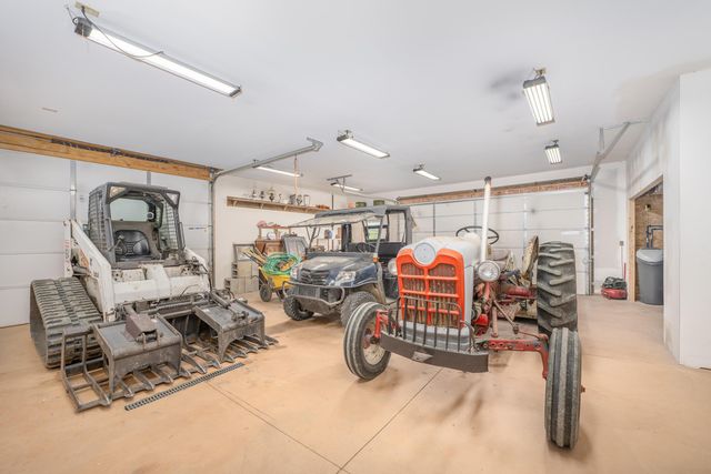 11540 Airport Road, Mount Vernon, OH 43050