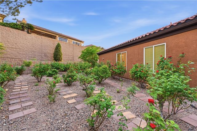 2201 Hudson Falls Court, Henderson, NV 89044