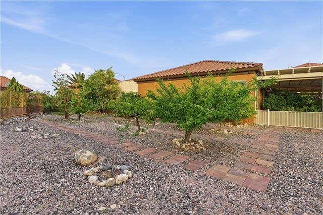 2201 Hudson Falls Court, Henderson, NV 89044