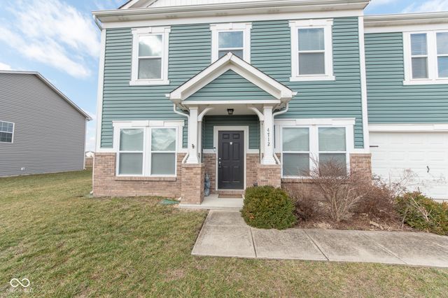 4712 Clairmont Drive, Columbus, IN 47203