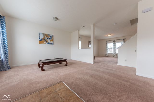 4712 Clairmont Drive, Columbus, IN 47203