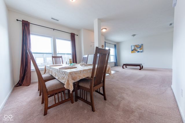 4712 Clairmont Drive, Columbus, IN 47203