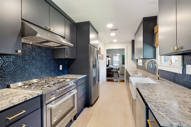 5114 Parkland Avenue, Dallas, TX 75235