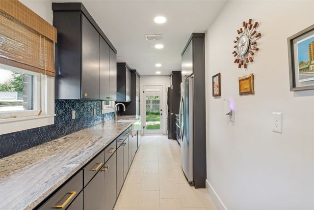 5114 Parkland Avenue, Dallas, TX 75235