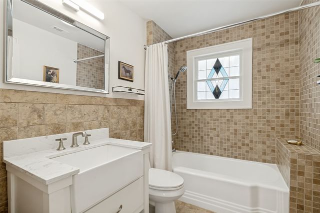 5114 Parkland Avenue, Dallas, TX 75235
