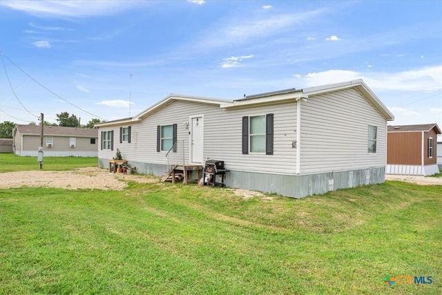 207 Park Street, Rogers, TX 76569